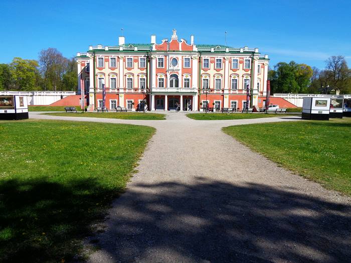 Кадриорг - дворец, паражный вход