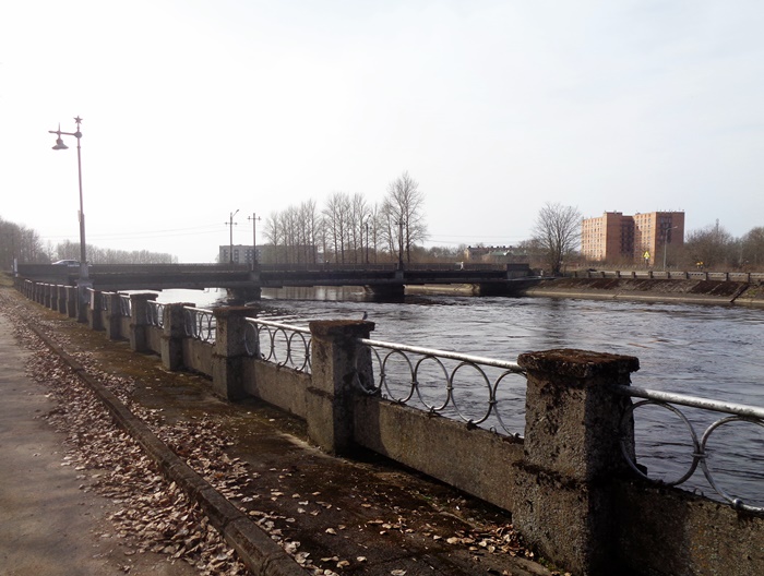 мост в район Парусинка