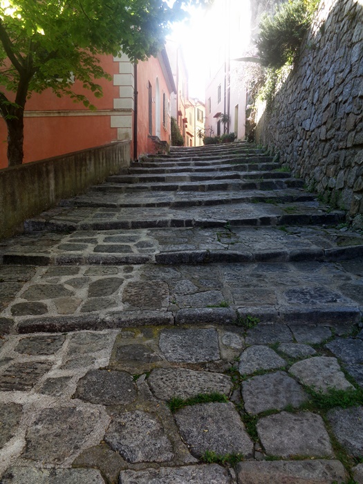 улица-лестница в Поджо