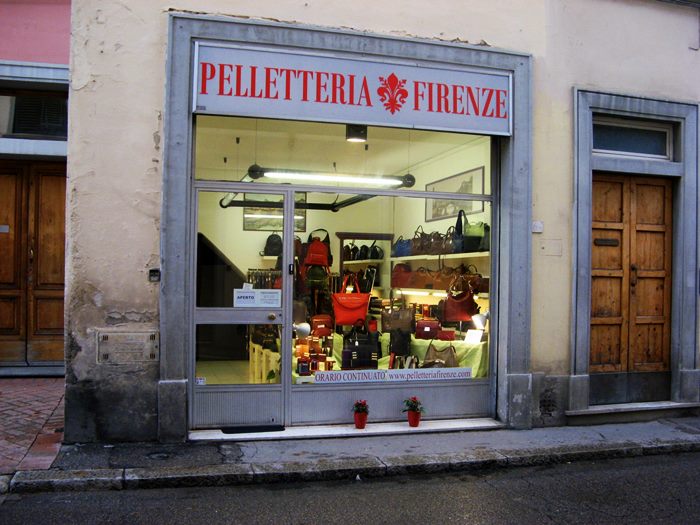 Флоренция - магазин сумок