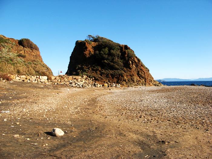 вид на левую часть пляжа Кала Серегола