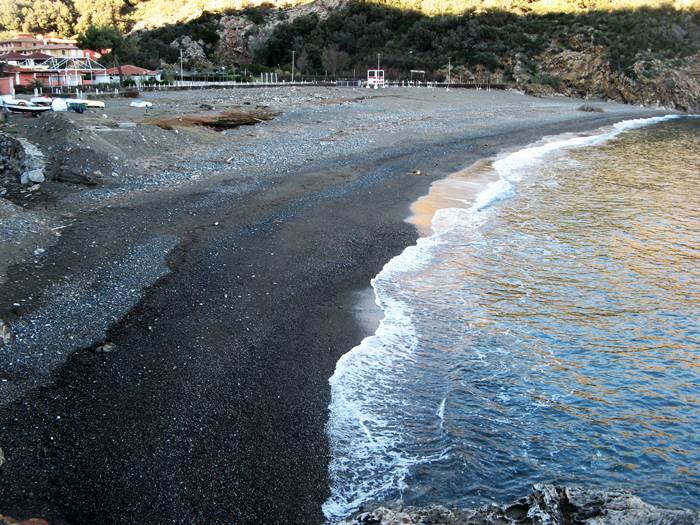 вид на пляж Ортано