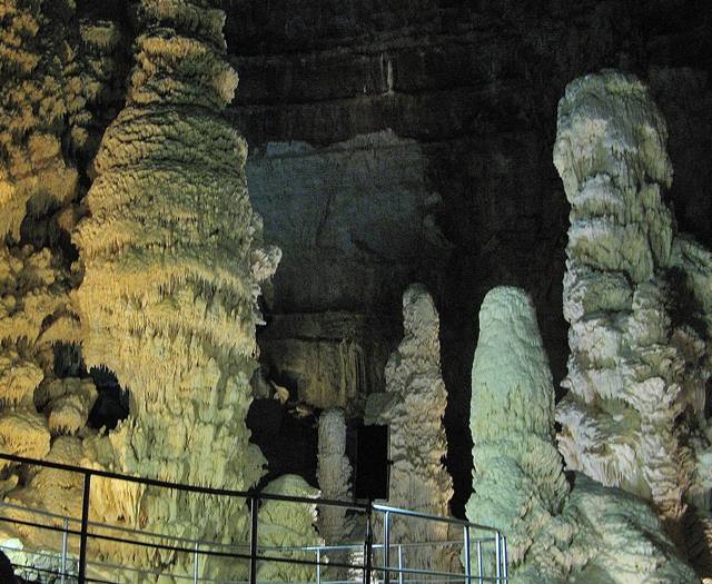 peshhera-frasassi-пещера-фрасасси