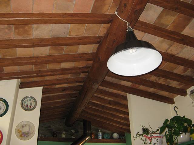 потолок в тосканском стиле