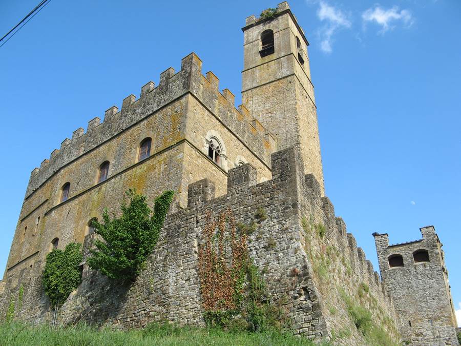 Замок в Поппи