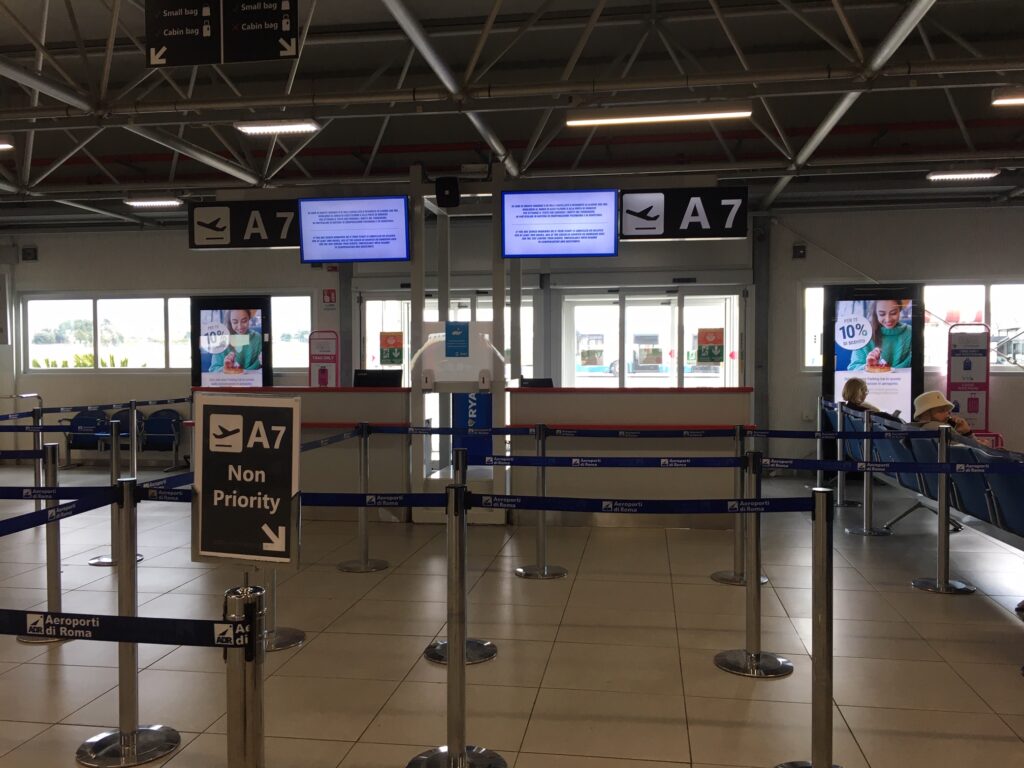 аэропорт Чиампино - выход на посадку