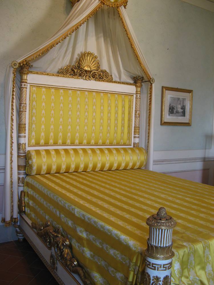 Кровать Паолины Бонапарт