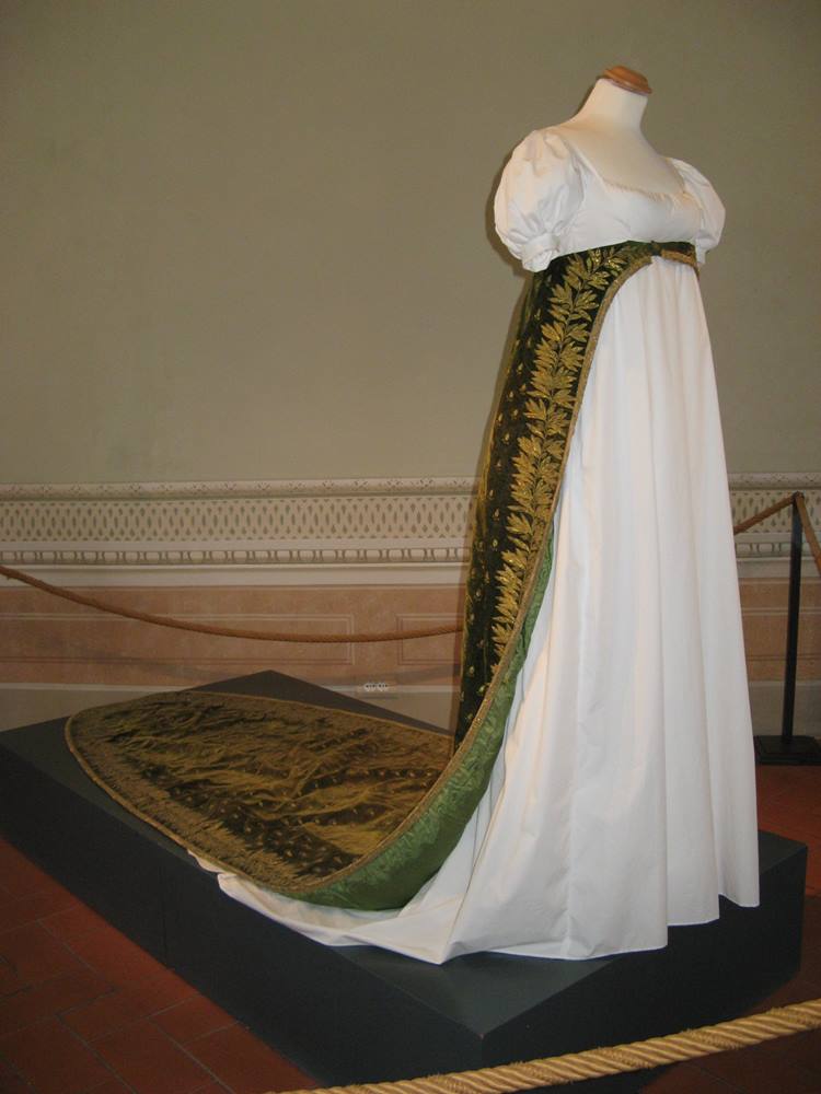 Платье Паолины